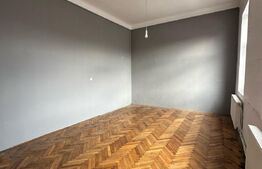 Spatiu comercial 120 mp, 4 parcari, zona strazii Paris