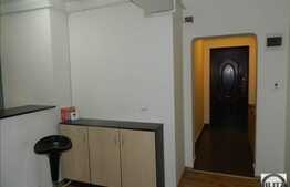 3 camere, 74 mp utili, 2 balcoane, imobil nou in zona Florilor!