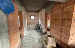 Casa individuala, 434 mp, parcare, 947 mp curte, zona Campului 