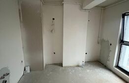 Apartament 3 camere, 72 mp, etaj intermediar, terasa 27 mp, zona Vivo 