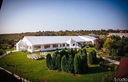 Proprietate HORECA cu sala de evenimente moderna,  intr-o oaza de liniste 