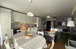 Apartament de 3 camere, etaj intermediar, Orientare Sud-Vestica