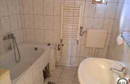 1 camera, 47 mp, garaj, 2 boxe, zona Piata Cipariu