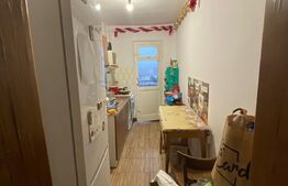 Apartament cu 3 camere, 55 mp, decomandat, etaj intermediar, zona Nora