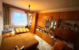 Apartament cu 3 camere, 55 mp, decomandat, etaj intermediar, zona Nora