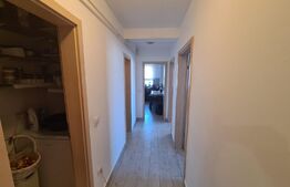 Apartament 3 camere, 68mp zona Tractorul