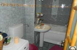 3 camere, 70 mp utili, decomandat, boxa, zona strazii Fabricii de Zahar