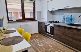 Apartament de vânzare, 3 camere în Sânpetru