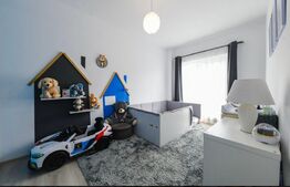 Apartament de lux, 3 camere,70 mp, parcare, zona Cetatii