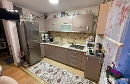 Apartament 3 camere,50 mp utili, zona Florilor