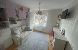 Apartament 3 camere,50 mp utili, zona Florilor