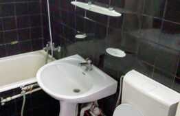 Apartament cu 2 camere, 50 mp, semidecomandat, zona strazii Aleea Bizusa