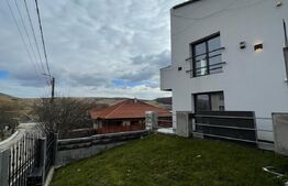 Casa individuala la cheie cu 4 camere de 150 mp utili + 500 mp teren, Dezmir