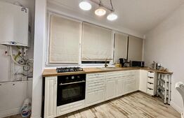 Apartament 3 camere, 52mp, etaj intermediar, parcare, zona Vivo