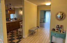 Apartament de 6 camere, 240mp, 2 parcari subterane, zona Lidl