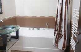 2 camere, 67 mp, parcare, bucataria mobilata, complex Semiluna