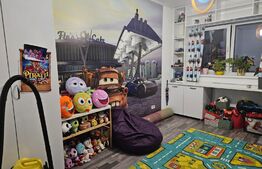 Apartament 3 camere, decomandat, Vivamus 