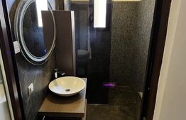 Apartament  2 camere , 51 mp + Pod mansardabil,  Zona Teatrului National