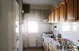 3 camere, 55 mp, decomandat, zona strazii Campului!