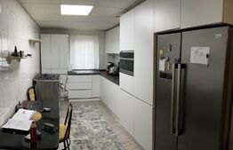 Apartament 4 camere ,79 mp utili,Calea Floresti