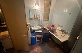 Apartament cu 3 camere , 95mp , zona Centrala 