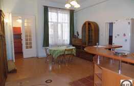 3 camere, 103 mp, garaj, zona strazii Horea