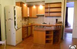 3 camere, 103 mp, garaj, boxa, zona strazii Horea