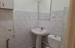 Apartament de vânzare, 3 camere în Astra