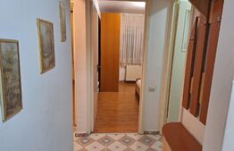 Apartament de vânzare, 3 camere în Astra