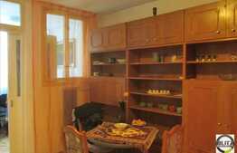 De vanzare apartament 1 camera, 31 mp, balcon, zona strazii Bucegi!