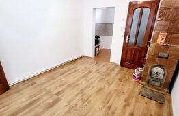 Casa 2 camere,50 mp utili + 154 mp teren, zona centrala Huedin