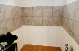 Casa 2 camere,50 mp utili + 154 mp teren, zona centrala Huedin