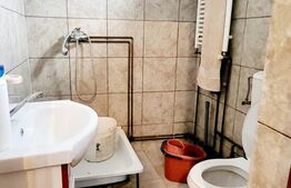 Casa 2 camere,50 mp utili + 154 mp teren, zona centrala Huedin