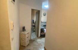 Apartament 2 camere, cu balcon, 40 mp, et 2/5, cu parcare zona Petrom