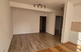 Apartament de 3 camere,54 mp utili, parcare, gradina, zona Subcetate