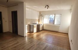 Apartament de 3 camere,54 mp utili, parcare, gradina, zona Subcetate