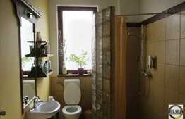 4 camere, 160 mp, decomandat, parcare, terasa, in zona strazii Aleea Negoiu