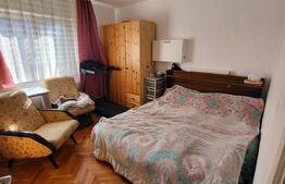 Apartament cu 3 camere cu balcon, etaj intermediar zona semicentrală 