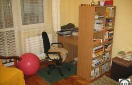 2 camere, 45 mp, garaj, boxa, zona strazii Primaverii