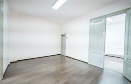 Casa 2 camere, 90 mp, garaj, beci, 210 mp de teren, zona centrala