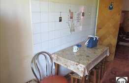 Inchiriere 3 camere, decomandate, 64 mp, zona strazii Brates