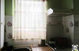 2 camere, 48 mp, decomandat, 2 balcoane, zona strazii Primaverii!