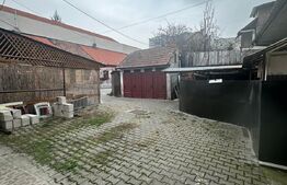 Garsoniera 35 mp, curte, parcare, zona strazii Traian