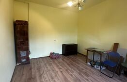 Garsoniera 35 mp, curte, parcare, zona strazii Traian