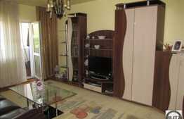 4 camere, 85 mp, decomandat, parcare, boxa, zona UMF