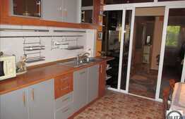 4 camere, 85 mp, decomandat, parcare, boxa, zona UMF