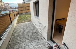 Apartament de 2 camere, 55mp, decomandat, cu gradina,  Buna Ziua