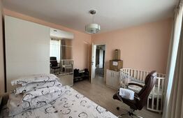 Apartament 3 camere, 63 mp, parcare, zona Vivo 