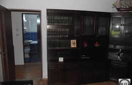 Apartament 3 camere, 54 mp, decomandat, loc de parcare si boxa la subsol!