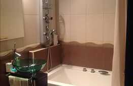 De vanzare apartament LUX,  3 camere decomandat, 92 mp, in zona Plopilor!